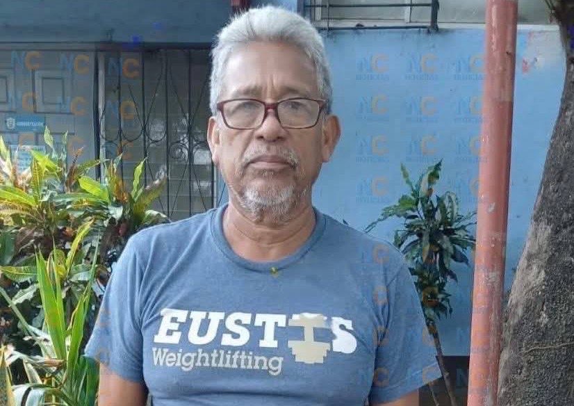 El anciano fue denunciado por la niña. Redes sociales.
